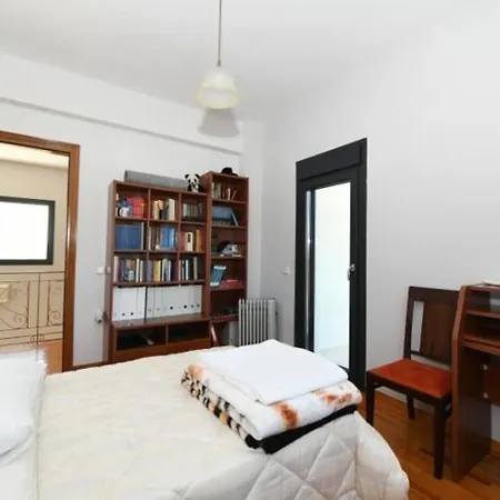 Countryside In Private 2,400 Sqm Estate Neos Skopos