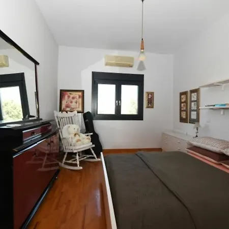 Countryside In Private 2,400 Sqm Estate * Neos Skopos