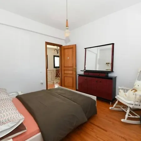 Villa Countryside In Private 2,400 Sqm Estate Neos Skopos